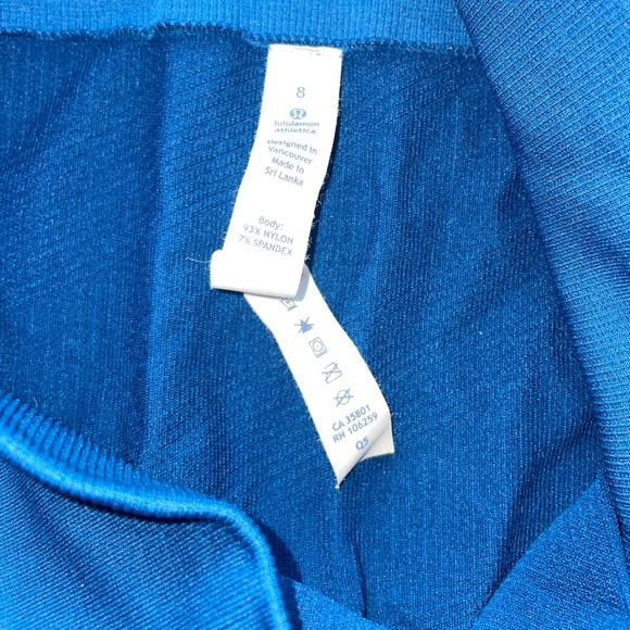 Women’s Lululemon Fitted Ribbed Short Shorts - Picture 3 of 7